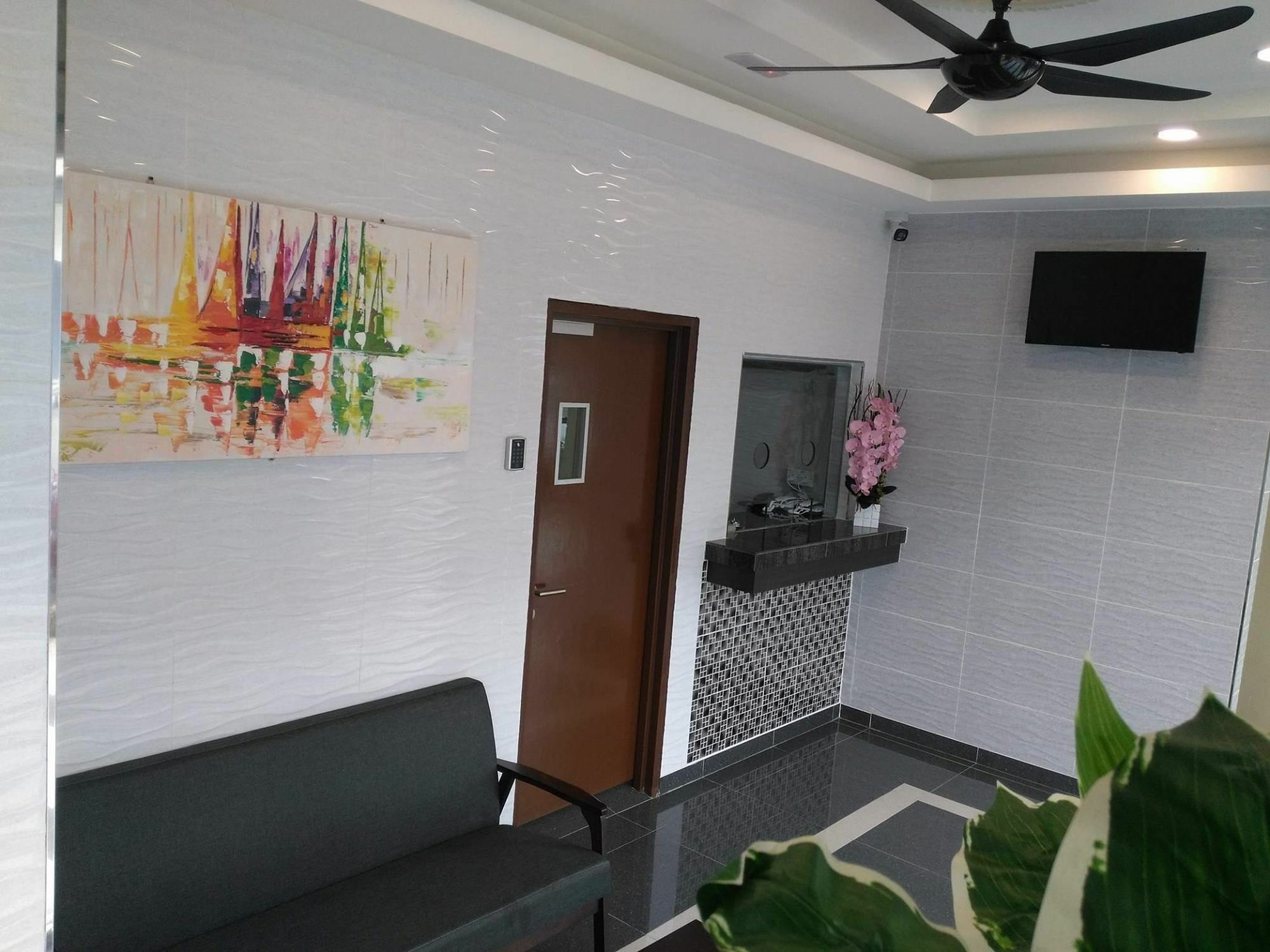 Oyo 721 Silibin Times Inn Hotel Ipoh Exterior foto