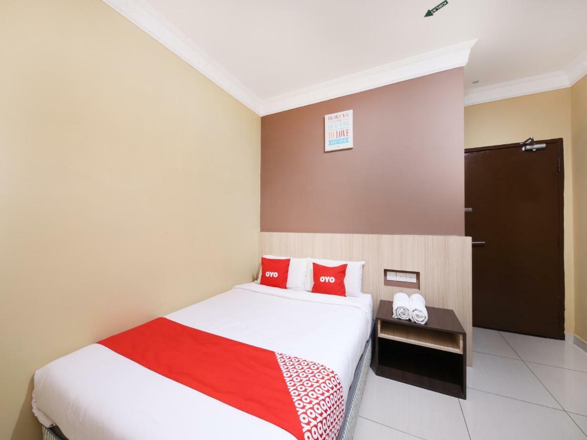 Oyo 721 Silibin Times Inn Hotel Ipoh Exterior foto